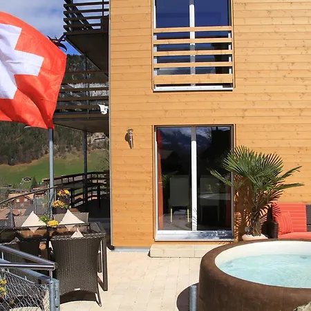Swiss Mountain View アパート *